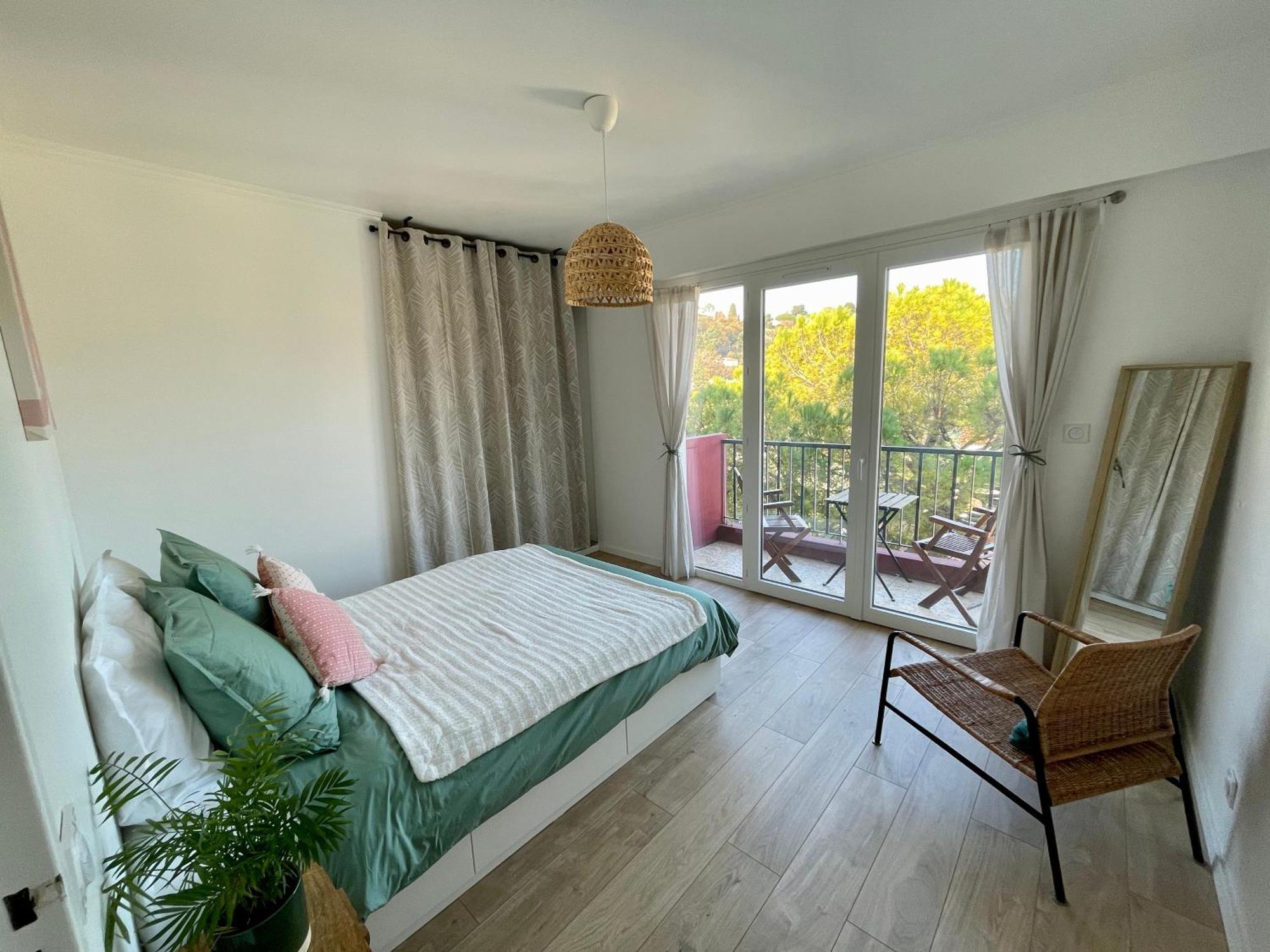 Bright Appartment With View Cagnes-sur-Mer Exteriér fotografie